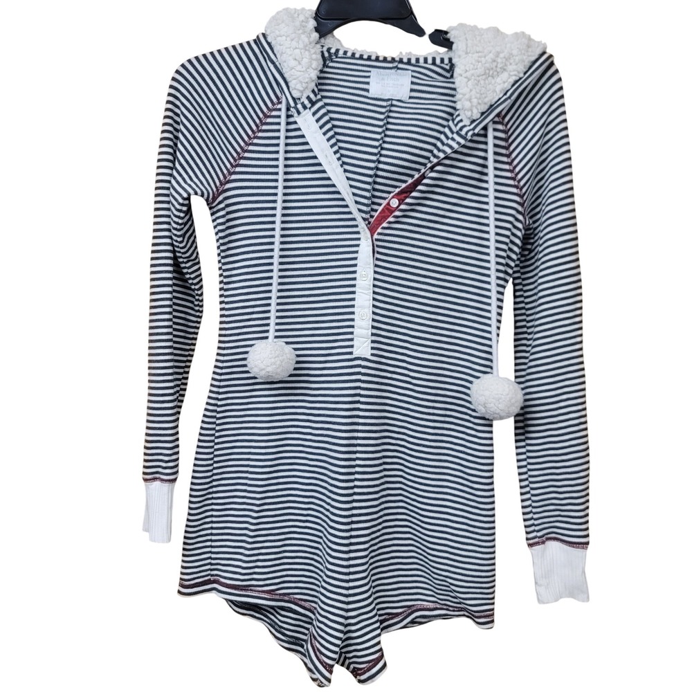 Abercrombie & Fitch Striped Hooded Romper Navy White Sherpa Nordic Hygee Medium
